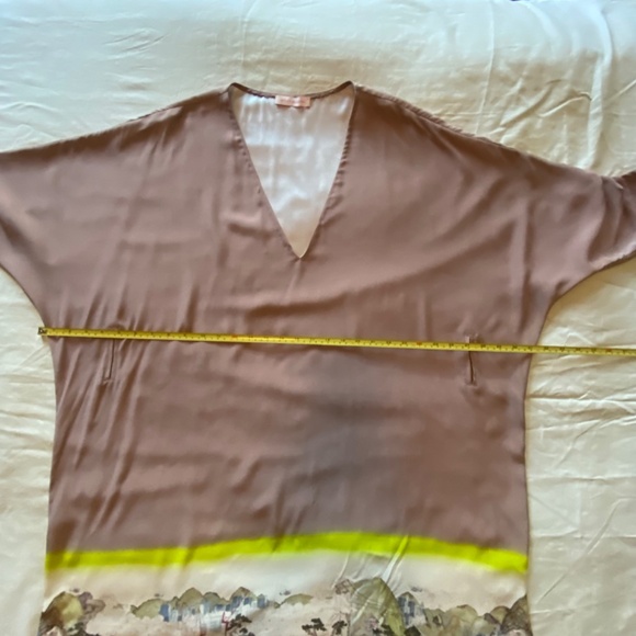 Matthew Williamson Pink Silk Short Caftan Size 12 Fits many sizes - Picture 4 of 11